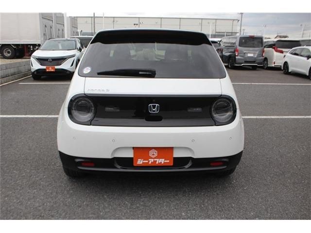 Honda e
