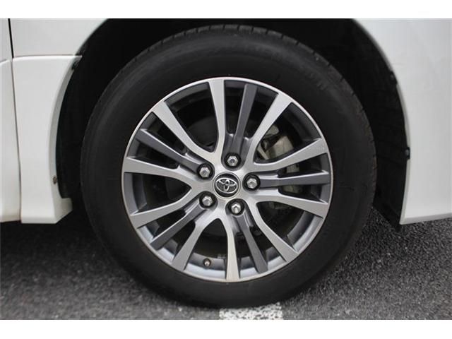 ESTIMA HYBRID 4WD