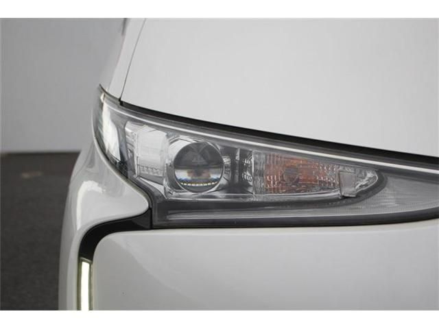 ESTIMA HYBRID 4WD