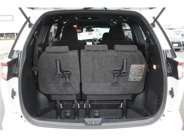 ESTIMA HYBRID 4WD