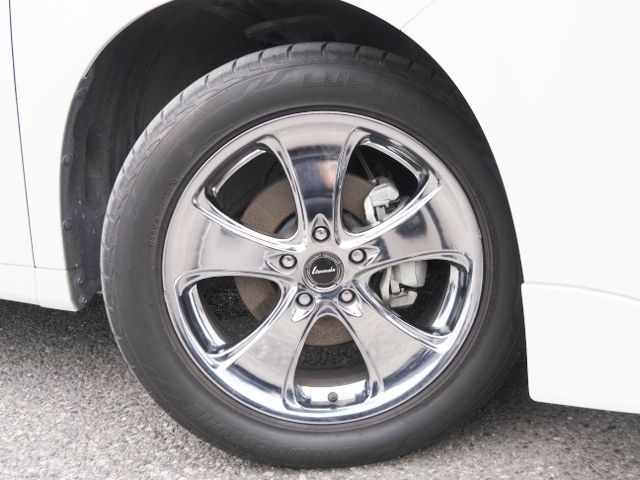 ALPHARD hybrid 4WD