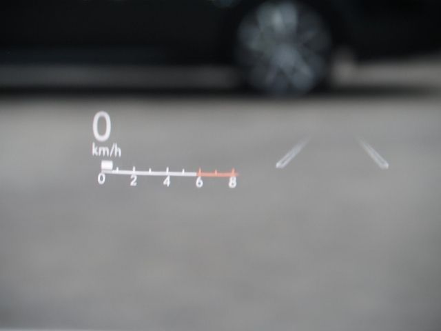LEXUS LX600