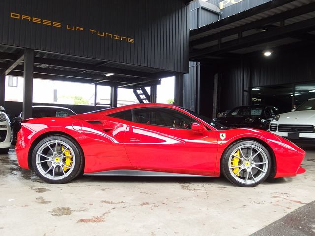 FERRARI 488GTB