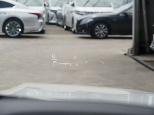 LEXUS LX600