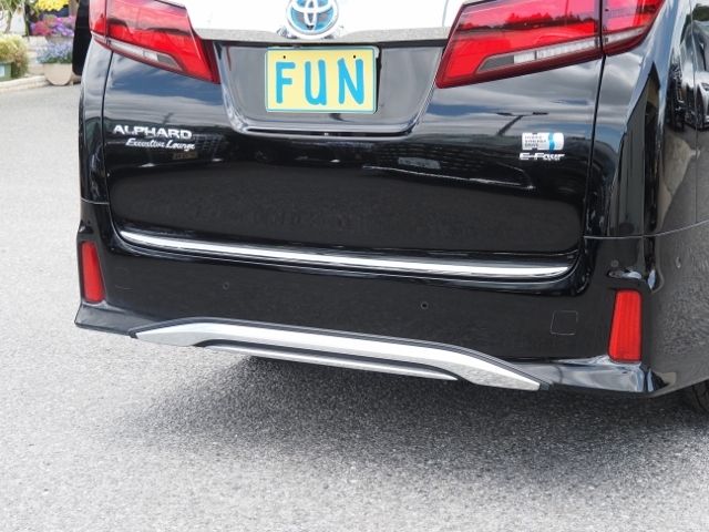 ALPHARD hybrid 4WD