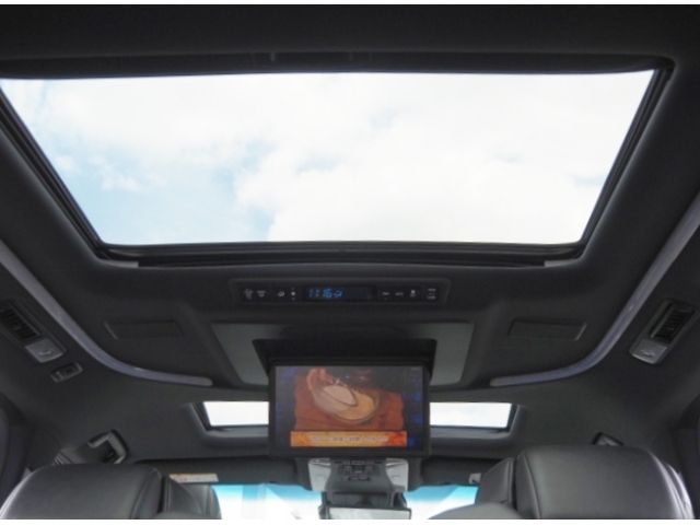 ALPHARD hybrid 4WD