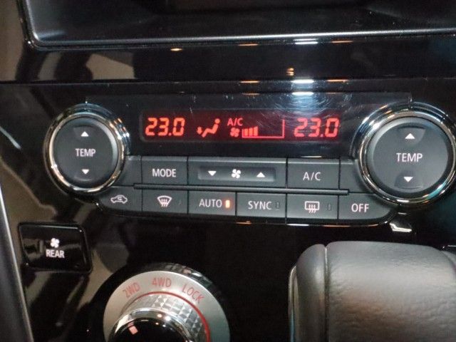 DELICA D:5 4WD