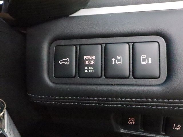 DELICA D:5 4WD