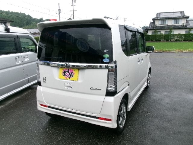 N BOX CUSTOM 4WD