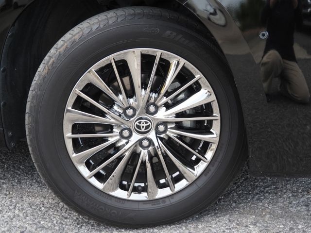 ALPHARD hybrid 4WD