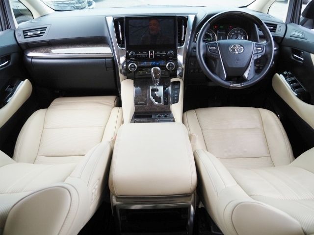 ALPHARD hybrid 4WD