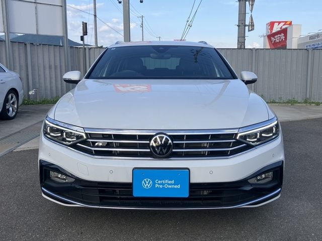 VOLKSWAGEN PASSAT VARIANT