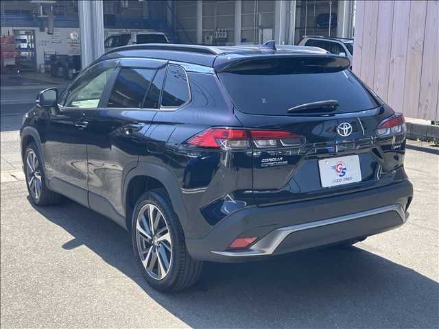 COROLLA CROSS HYBRID