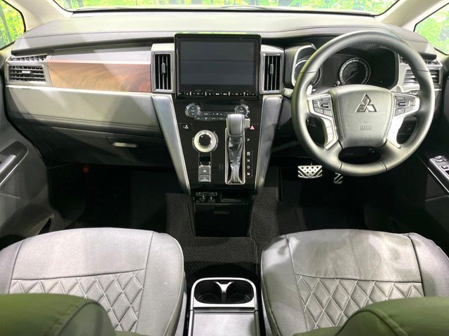DELICA D:5 4WD
