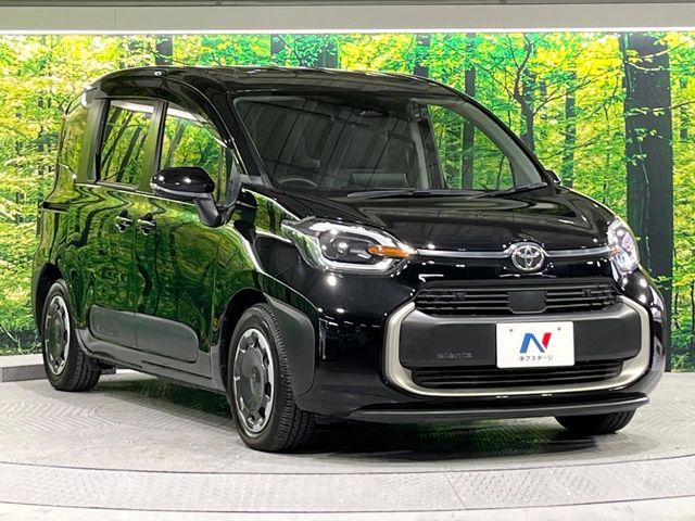 SIENTA HYBRID