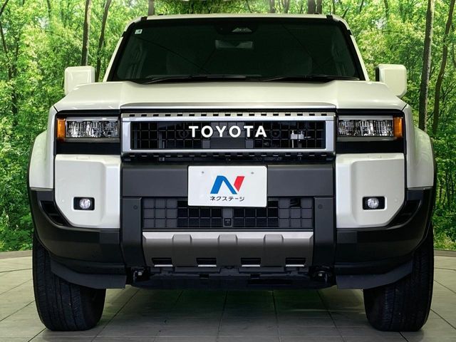 LANDCRUISER 250