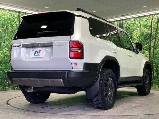 LANDCRUISER 250