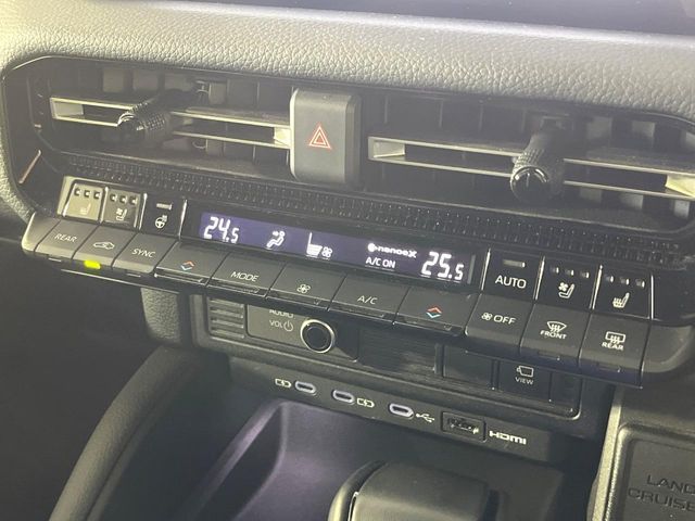 LANDCRUISER 250