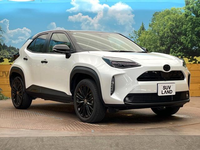YARIS CROSS HYBRID