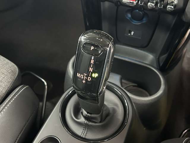MINI COOPER D