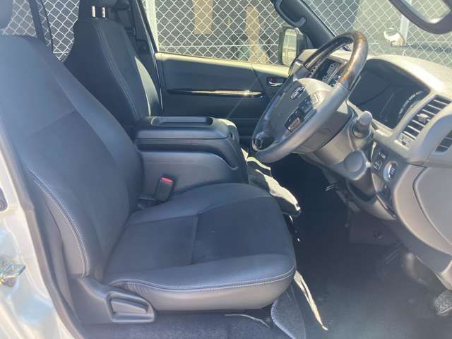 HIACE van 2WD