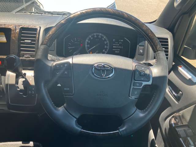 HIACE van 2WD