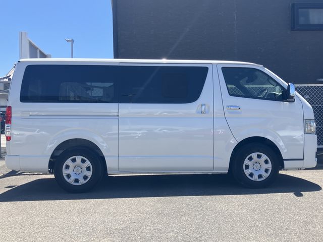 HIACE van 2WD