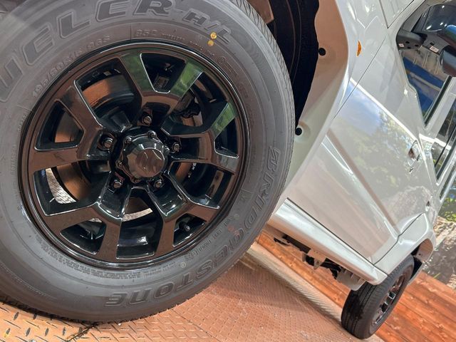 JIMNY NOMADE