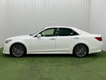 CROWN sedan hybrid