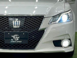 CROWN sedan hybrid