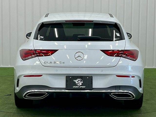 MERCEDES BENZ CLA Shooting Brake