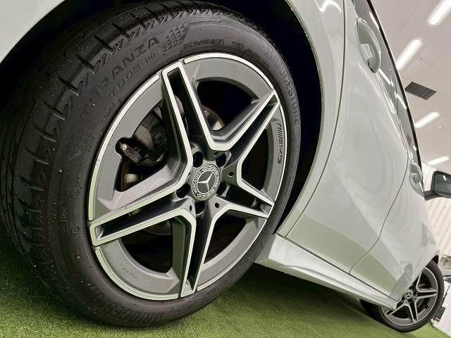 MERCEDES BENZ CLA Shooting Brake