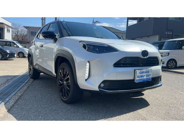YARIS CROSS HYBRID