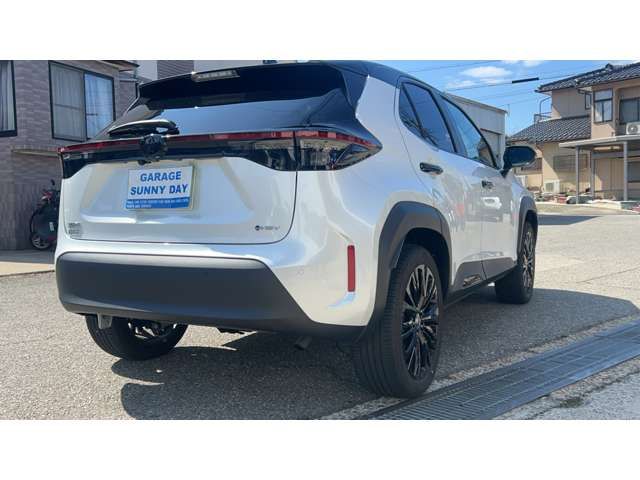 YARIS CROSS HYBRID