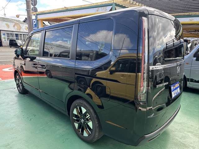 STEPWAGON e:HEV