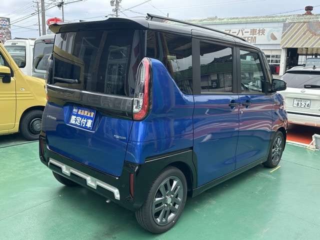 DELICA MINI