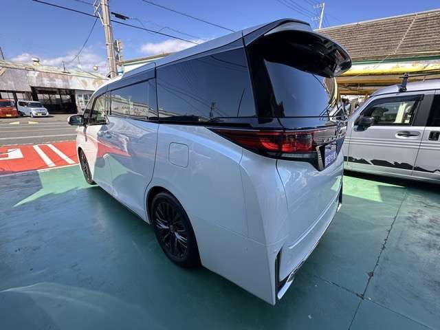 VELLFIRE  HYBRID 4WD