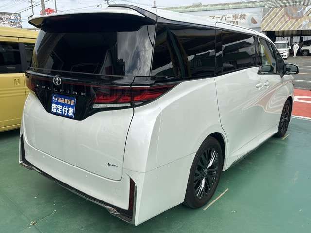 VELLFIRE  HYBRID