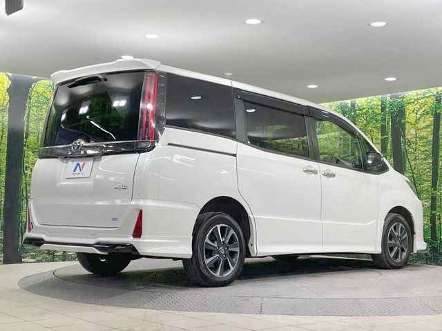 NOAH 4WD