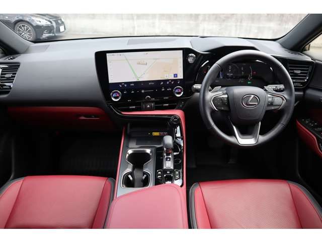 LEXUS NX450h+ AWD