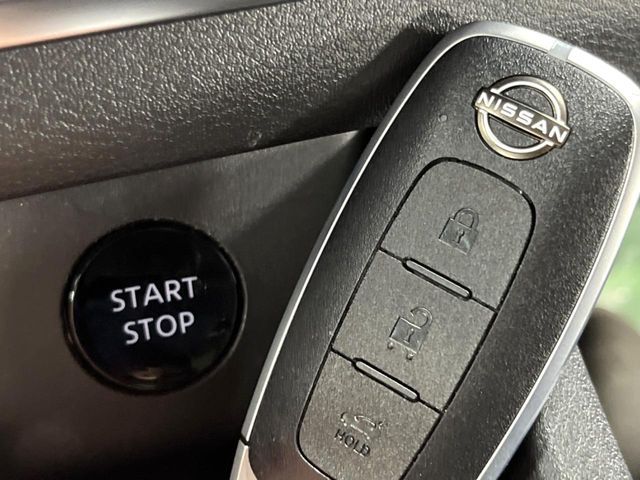 X-TRAIL HYBRID 4WD