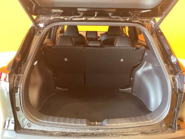 COROLLA CROSS HYBRID