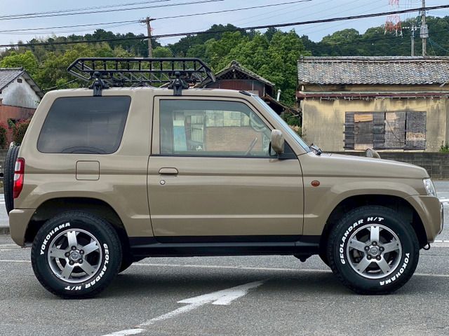PAJERO MINI
