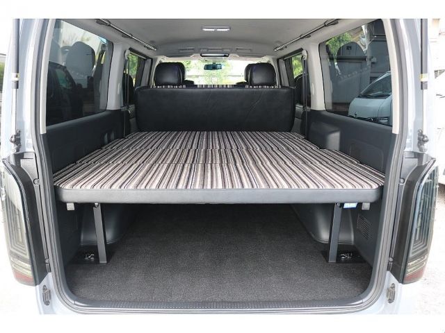 HIACE van 2WD
