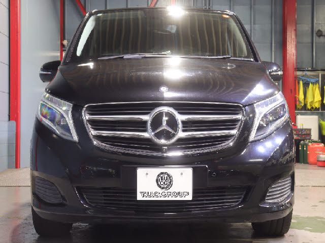 MERCEDES BENZ V class