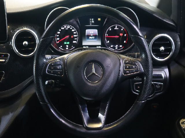 MERCEDES BENZ V class