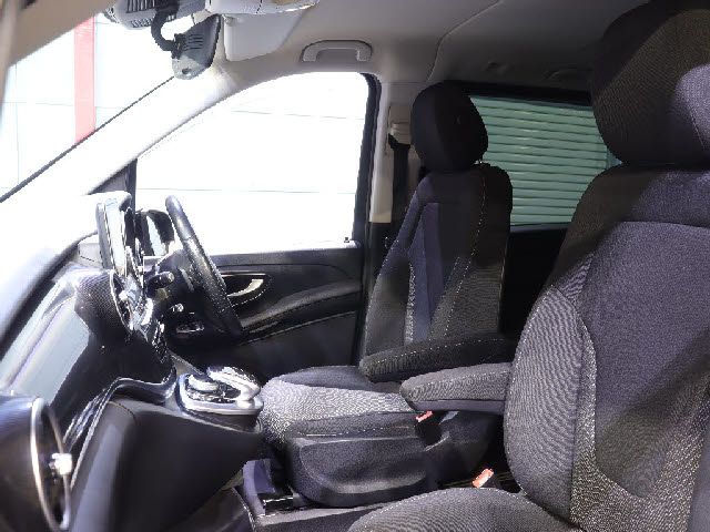 MERCEDES BENZ V class