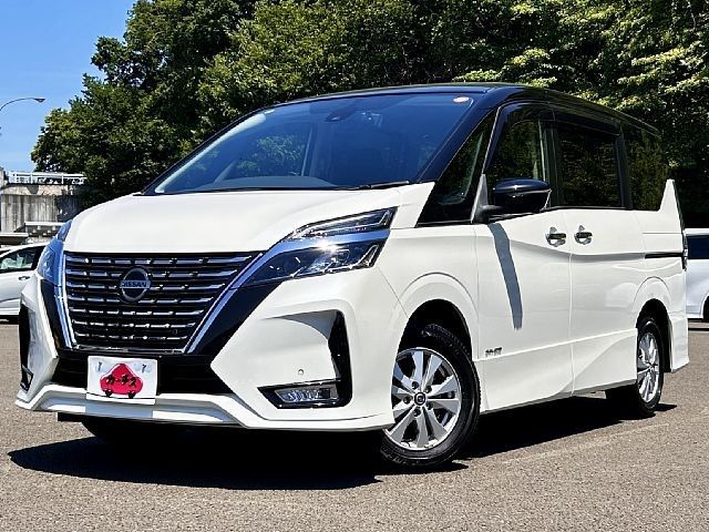 SERENA  S-HYBRID 4WD