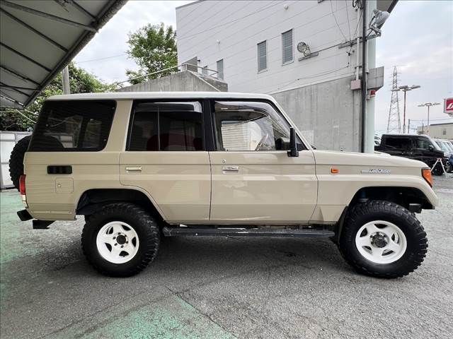 LANDCRUISER PRADO