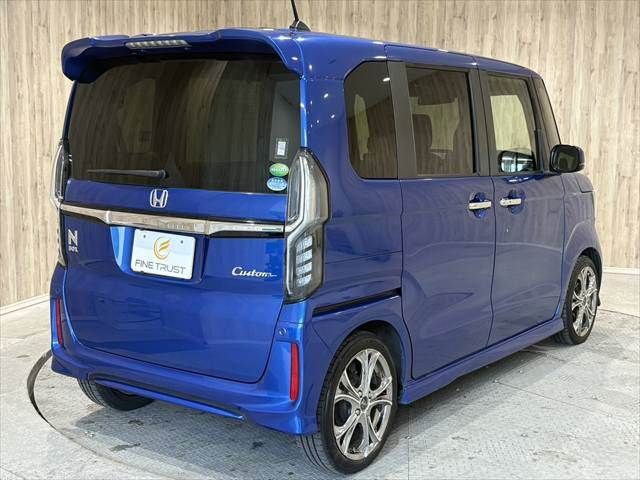 N BOX CUSTOM